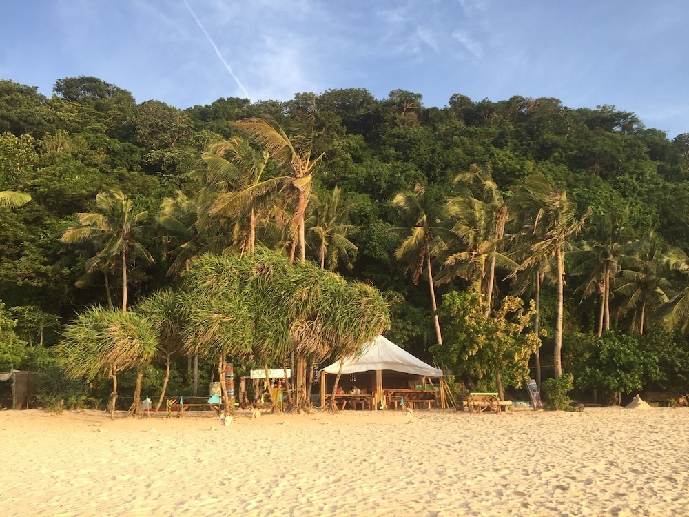 argonauta boracay boutique hotel with apartments and villas