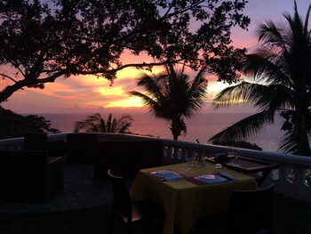 argonauta boracay boutique hotel with apartments and villas