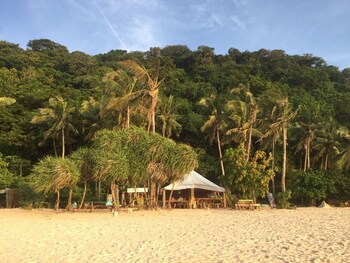 argonauta boracay boutique hotel with apartments and villas