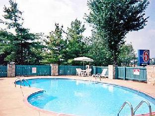 Rodeway Inn,Pennsylvania>>Bentleyville,2 star