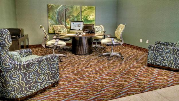 holiday inn express and suites pittsburgh sw southpointe