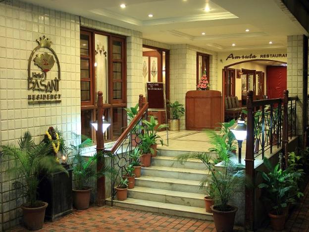 hotel basant residency