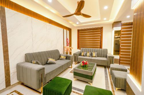 hotel basant residency