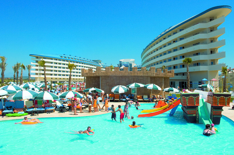 crystal admiral resort suites and spa