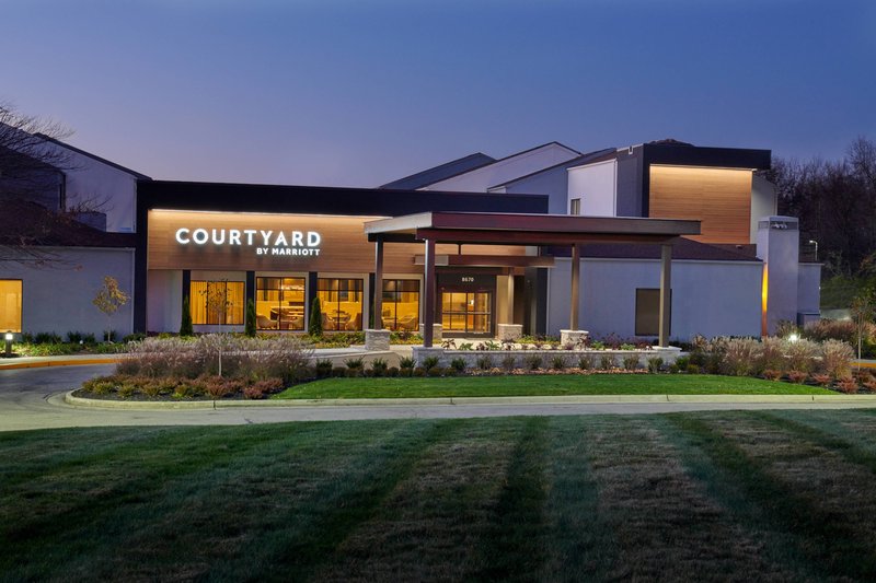 Courtyard By Marriott Indianapolis Castleton