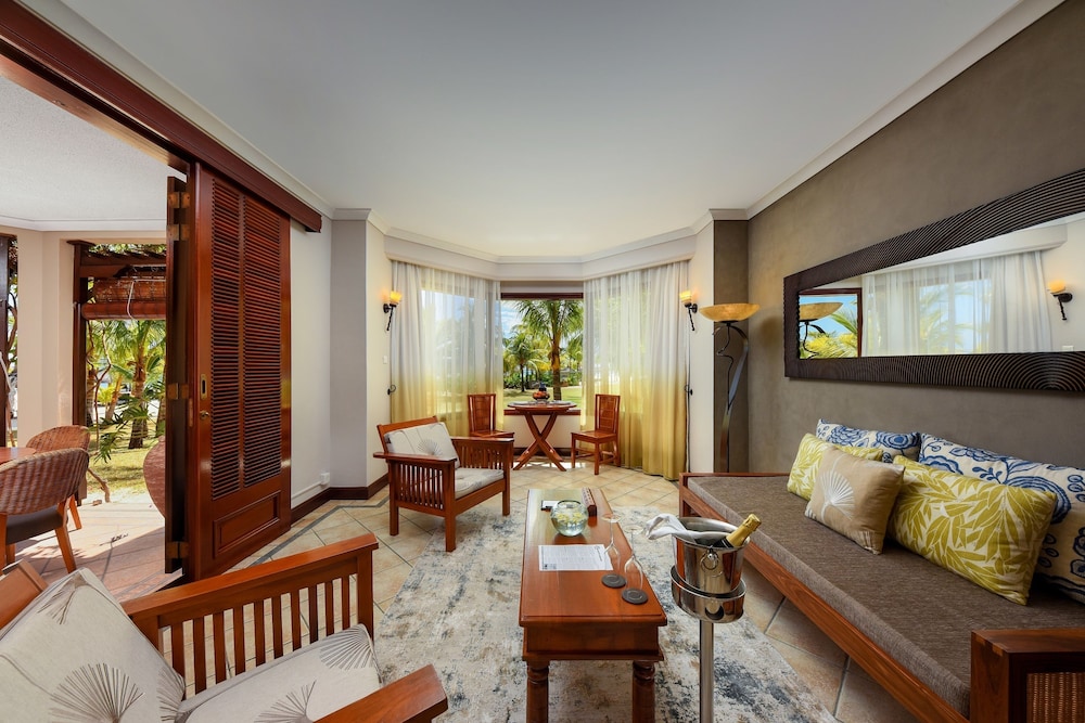 dinarobin beachcomber golf resort and spa