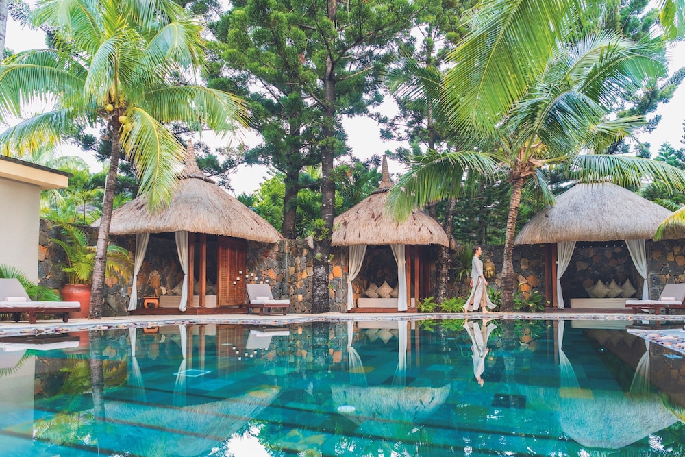 dinarobin beachcomber golf resort and spa