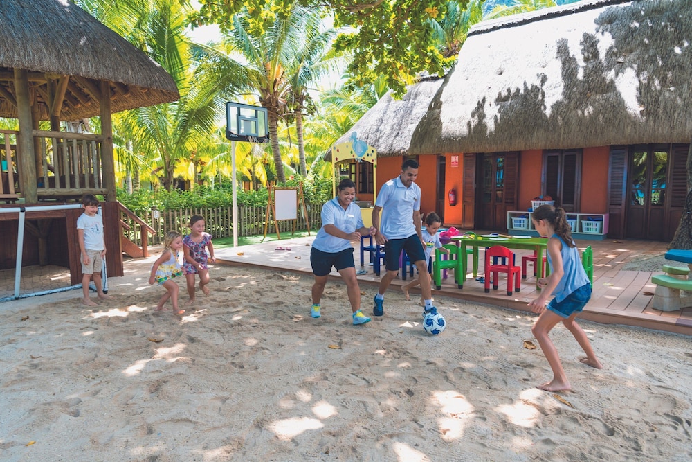 dinarobin beachcomber golf resort and spa