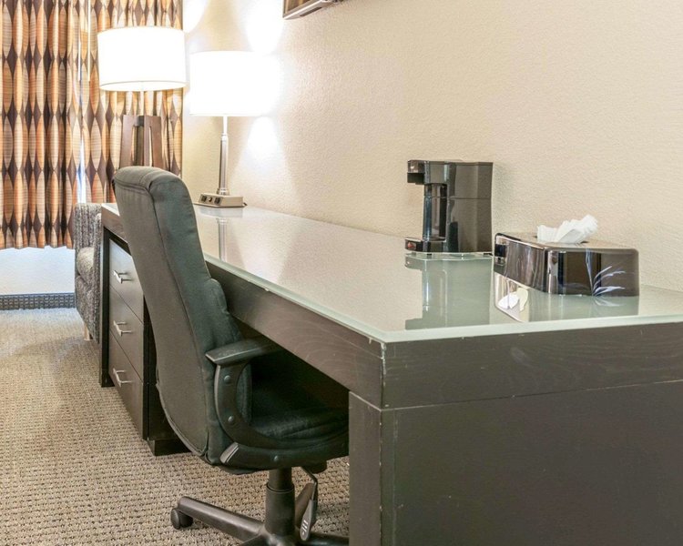 blisspoint inn northwest indianapolis