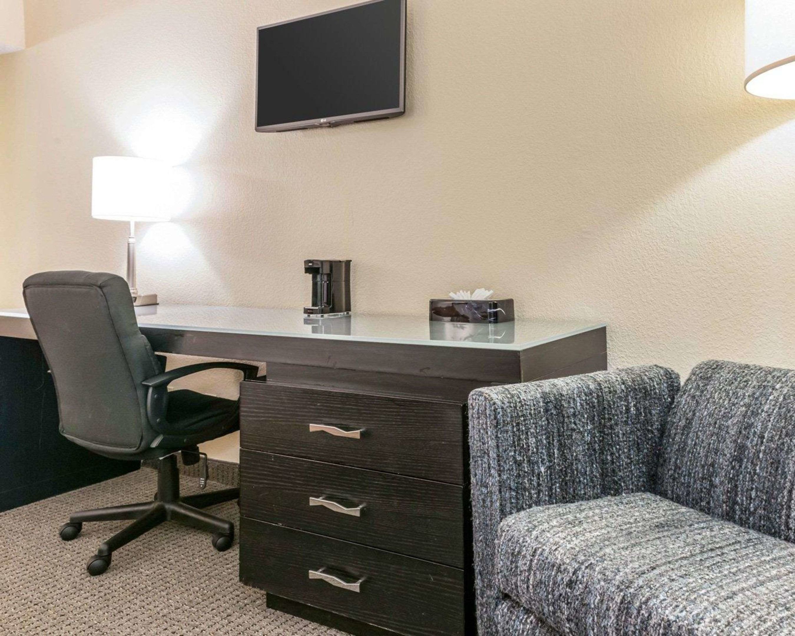 blisspoint inn northwest indianapolis