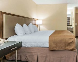 blisspoint inn northwest indianapolis