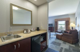 hampton inn and suites indianapolis brownsburg