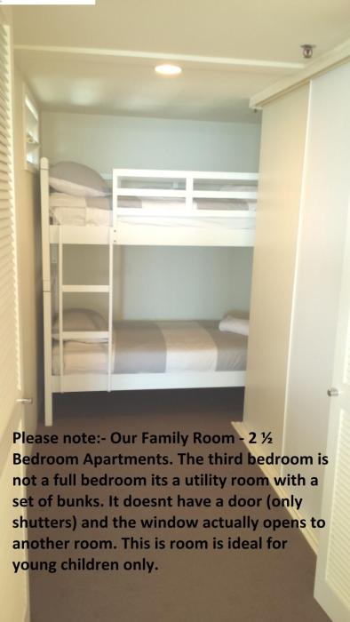 gemini court holiday apartments