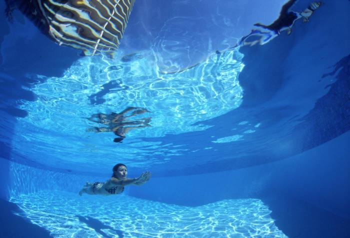 gemini court holiday apartments