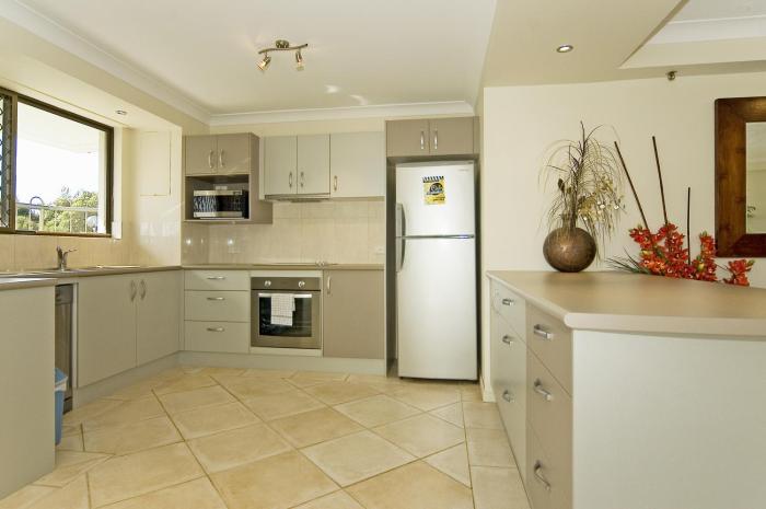 gemini court holiday apartments