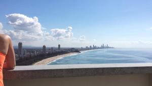 gemini court holiday apartments