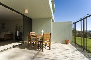 gemini court holiday apartments