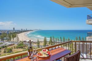 Gemini Court Holiday Apartments,Gold Coast>>Burleigh Heads,4 star