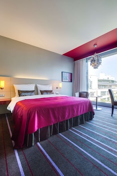 radisson blu media harbour hotel dusseldorf