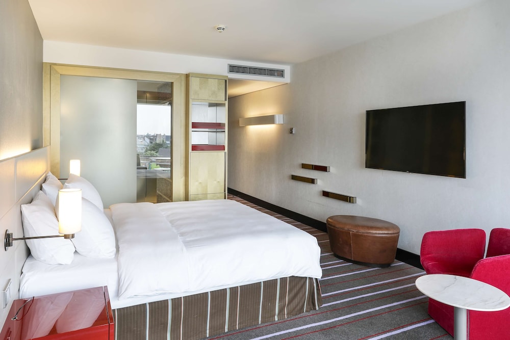 radisson blu media harbour hotel dusseldorf