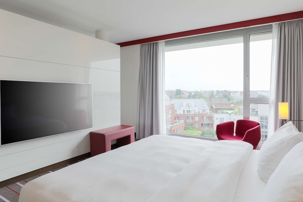 radisson blu media harbour hotel dusseldorf