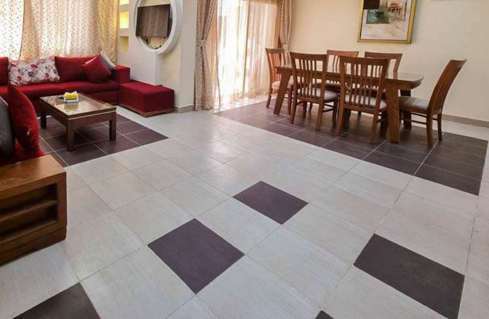 el karma aqua beach resort