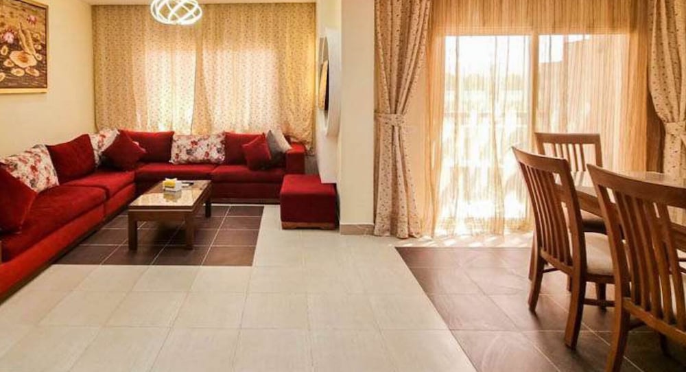 el karma aqua beach resort