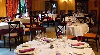 Hotel Villa De Ferias,Pozal De Gallinas>>Medina Del Campo,3 star