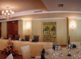 Hotel Villa De Ferias,Pozal De Gallinas>>Medina Del Campo,3 star