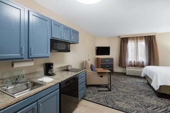 Candlewood Suites Chesapeake By Ihg,Norfolk - Virginia Beach>>Chesapeake,3 star