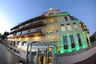Golden Lili Resort & Spa,Baabda>>Aley,5 star