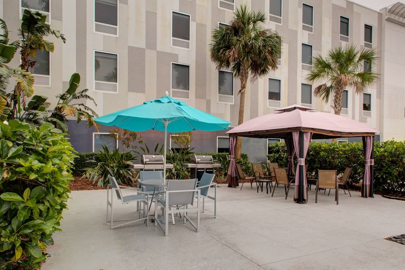 hampton inn and suites sarasota bradenton airport fl