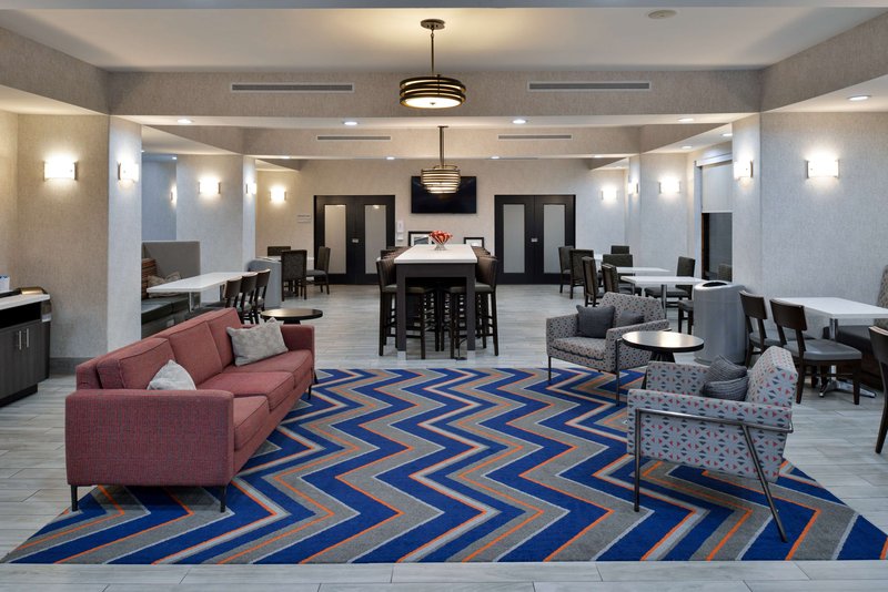 hampton inn kansas city northeast