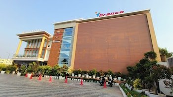 V Brance,Chakra Tirtha Road,3 star