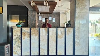 V Brance,Chakra Tirtha Road,3 star