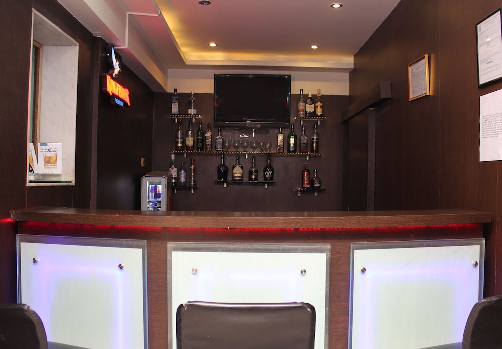 the pearl hotel kolkata