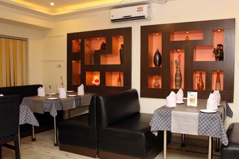 the pearl hotel kolkata