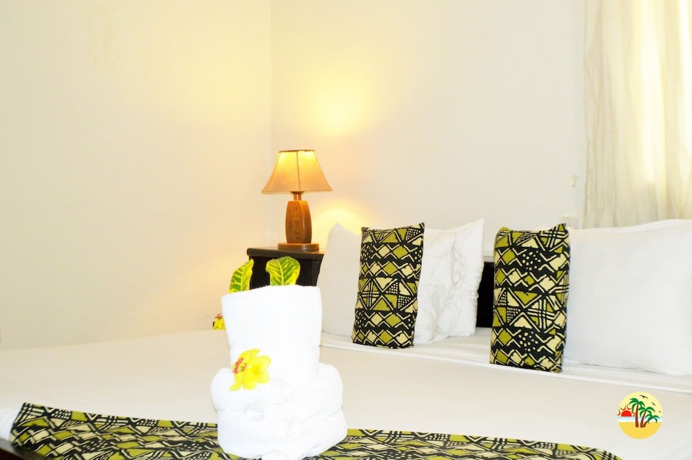 coconut grove bridge house