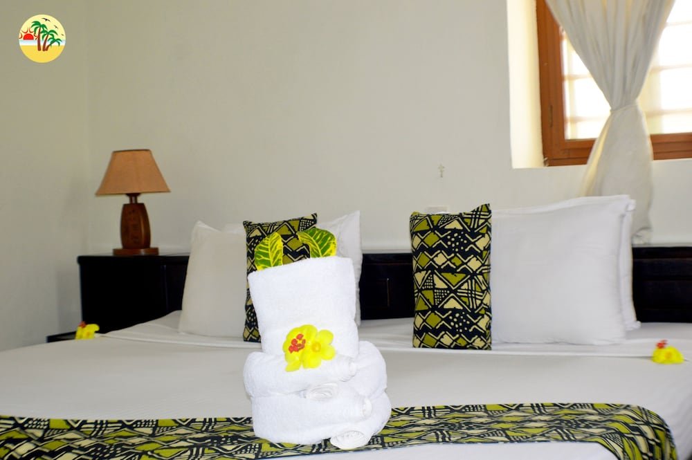 coconut grove bridge house