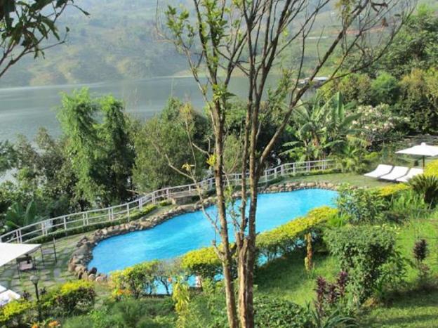 the begnas lake resort and villas
