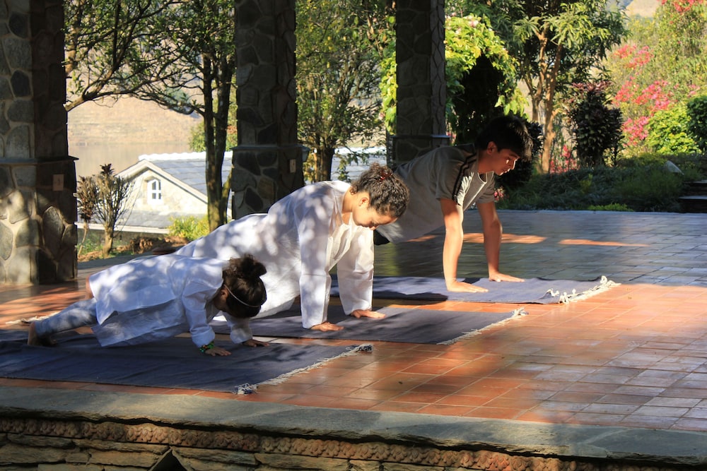 the begnas lake resort and villas