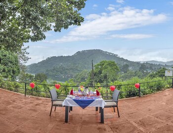 club mahindra naukuchiatal