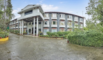 club mahindra naukuchiatal