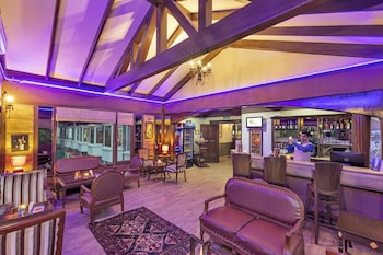 club mahindra naukuchiatal