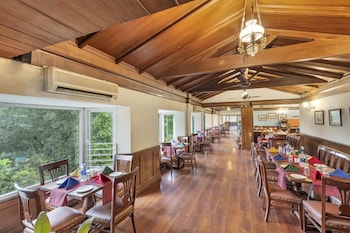 club mahindra naukuchiatal