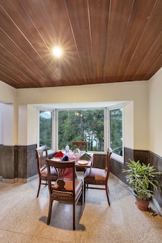 club mahindra naukuchiatal
