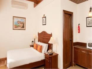 club mahindra naukuchiatal