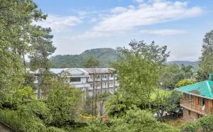 Club Mahindra Naukuchiatal,Naukuchia Tal Rd, Naukuchiatal ,3 star