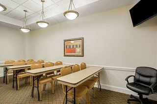 la quinta inn and suites by wyndham norfolk