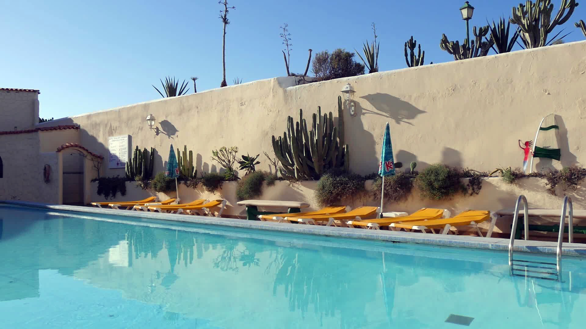 playa surf cbbc hotel